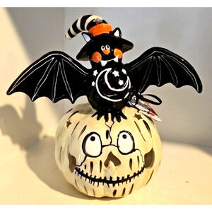 BLUE SKY CLAYWORKS BATTY ON A SKELETON PUMPKIN TEALIGHT RARE